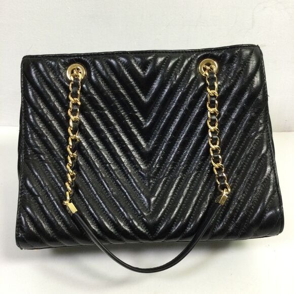 Michael Kors Susannah Large Chevron-Quilted Lamb Leather Tote Bag Black - Picture 5 of 16